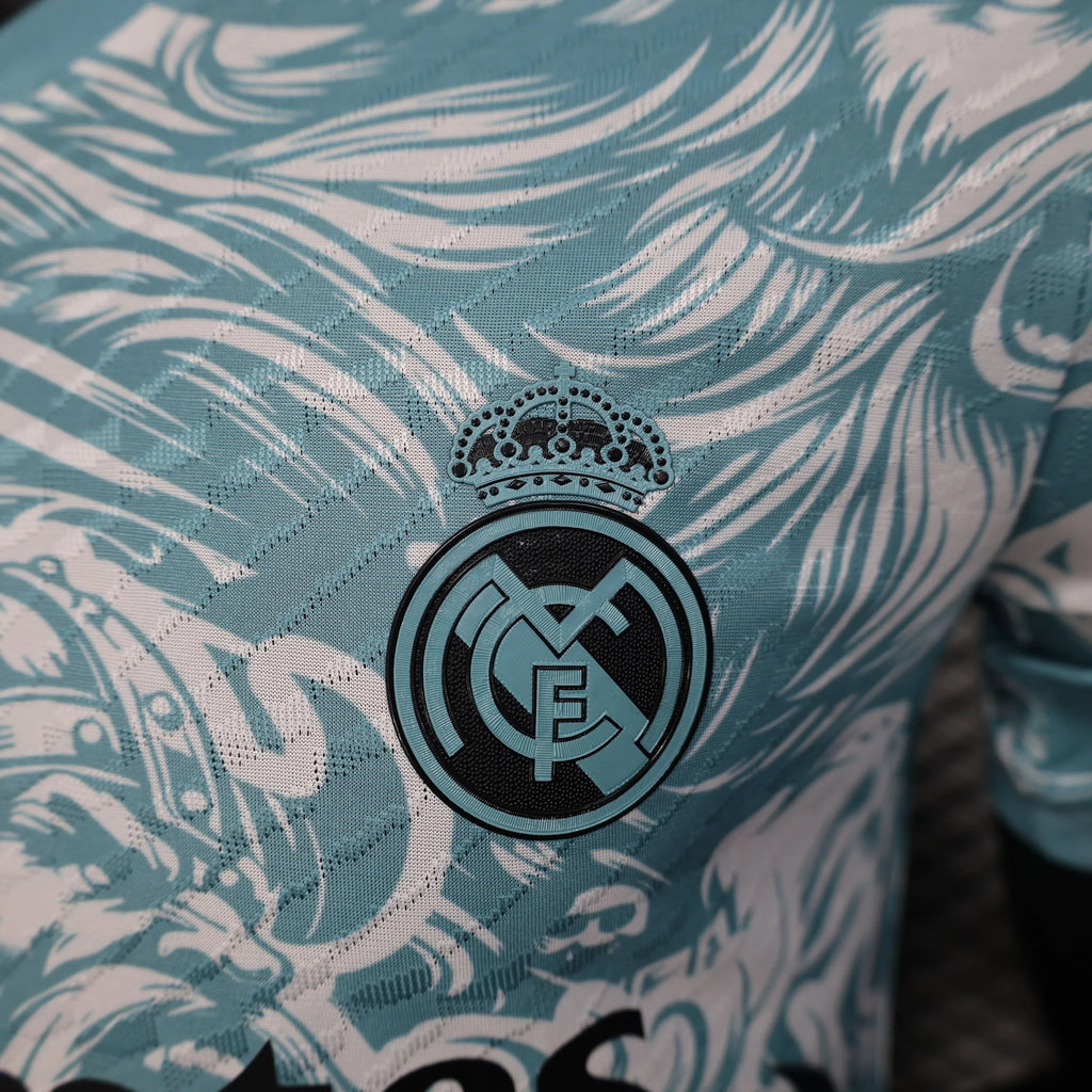Maillot Réal Madrid concept 2025-2026