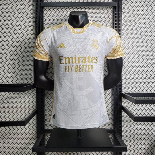 Maillot Real Madrid édition limitée doré