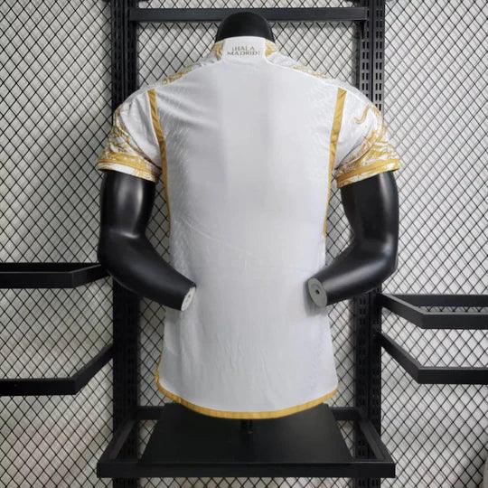 Maillot Real Madrid édition limitée doré