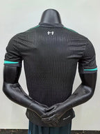 Maillot Liverpool extérieur version player totalement noir