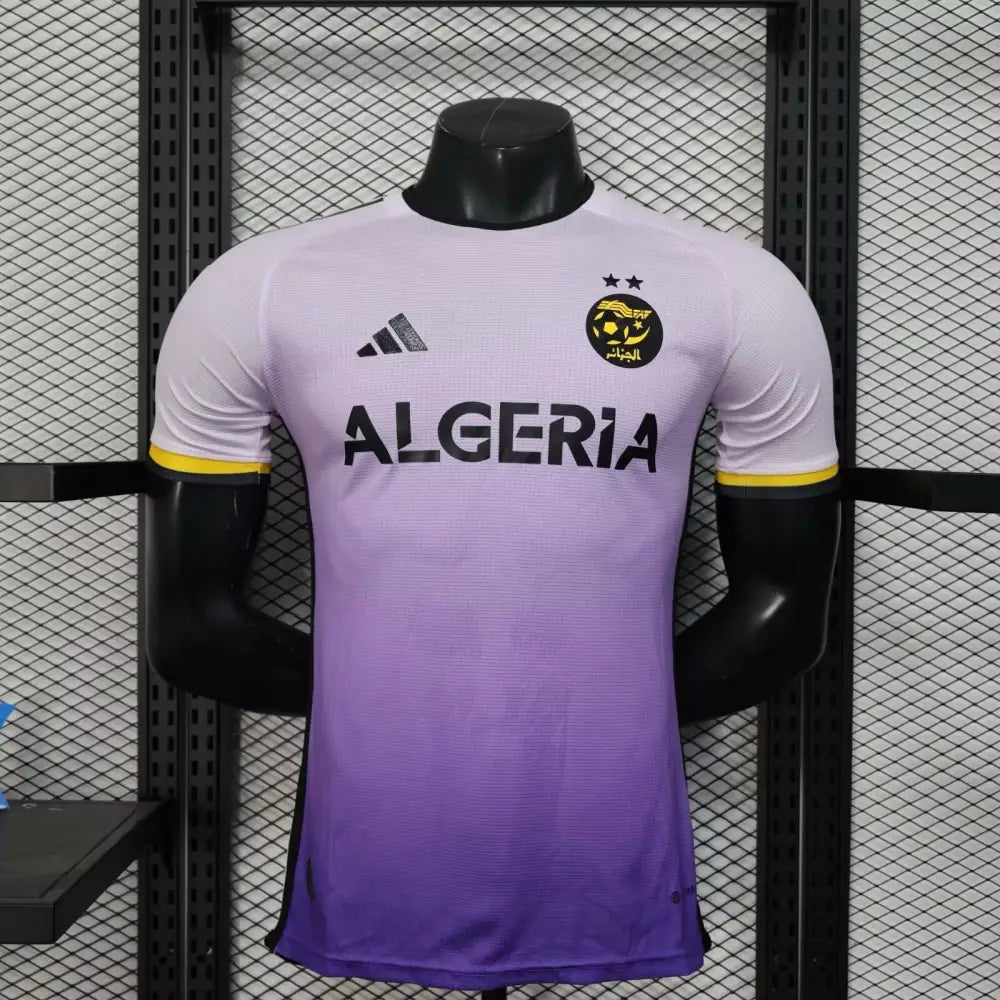 Algerien Konzept Rosa Verlaufs-Spielertrikot 2025/2026