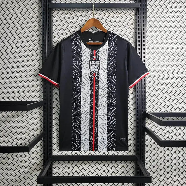 England x BURBERRY Black/White