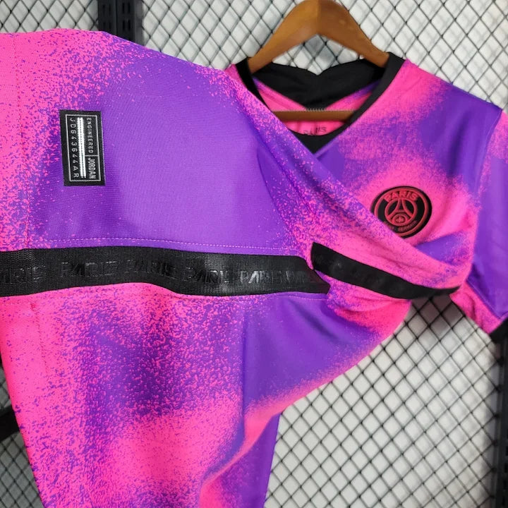 Maillot Paris Saint-Germain édition spéciale Rose