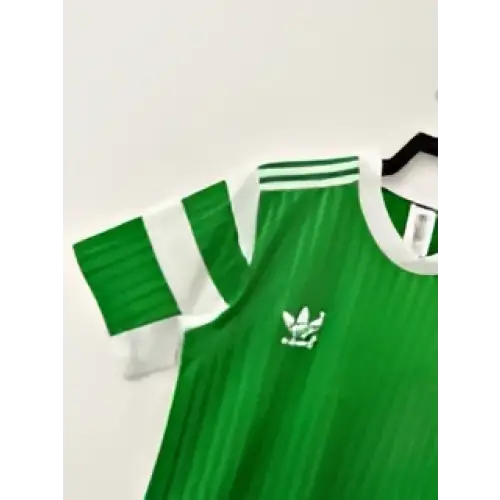 Cameroon Home Retro 1990