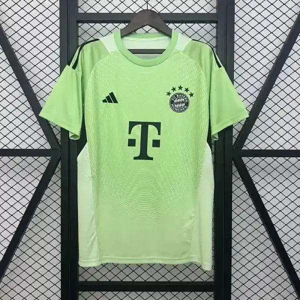 FC Bayern München Torwart 2025/2026