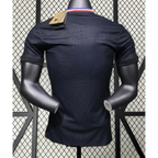 France x BLNCG