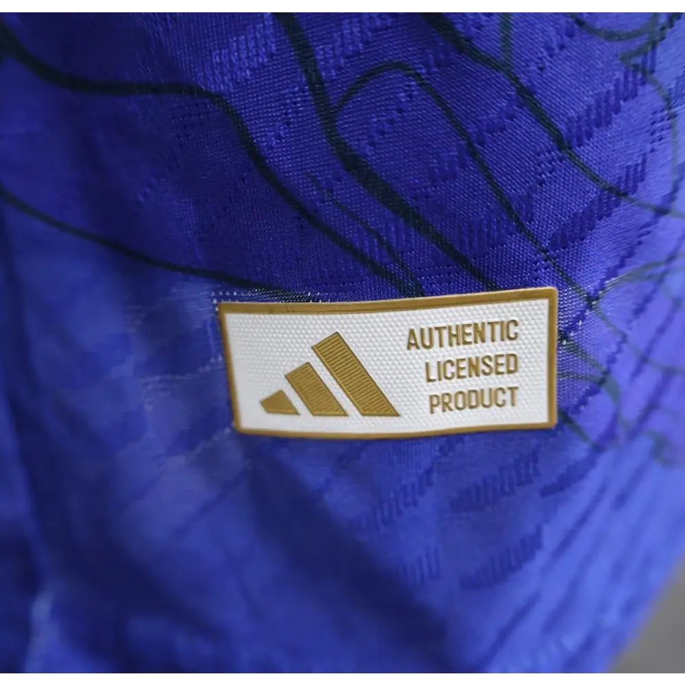 Japanisches Konzept Blauer Samurai