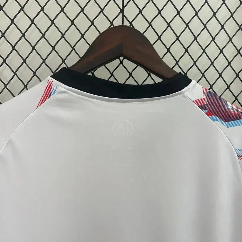 Japan DBZ Goku White Blood