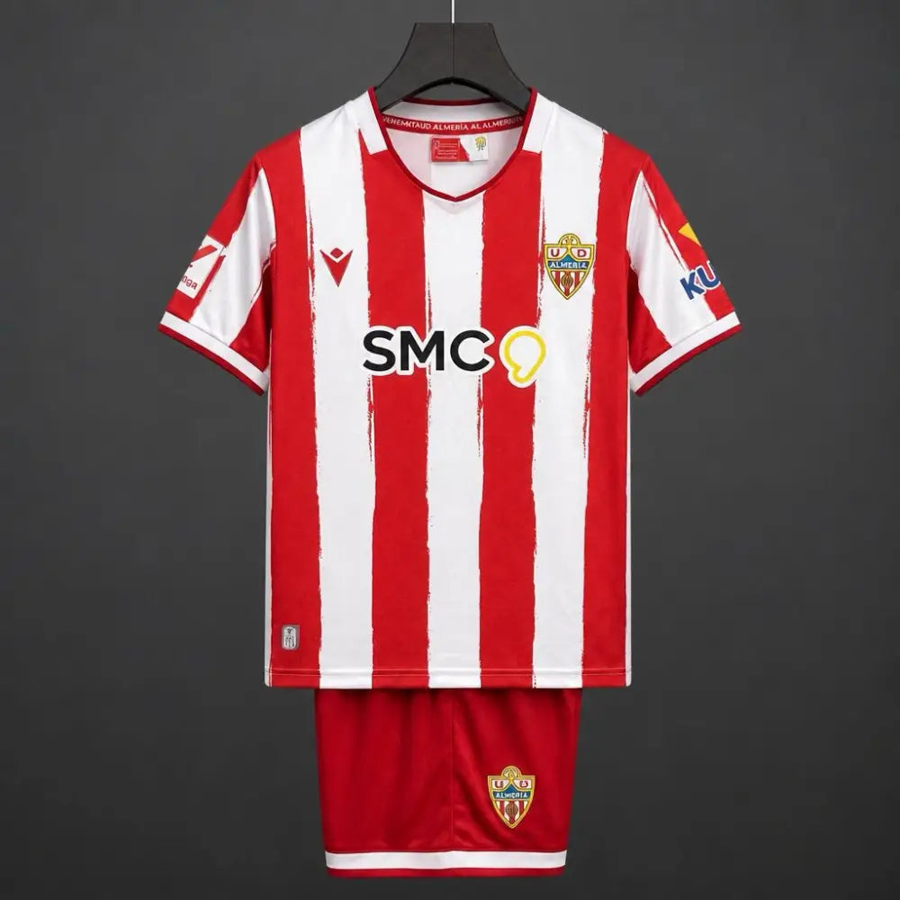 Kit enfant Almeria Domicile 26/27 Passe D