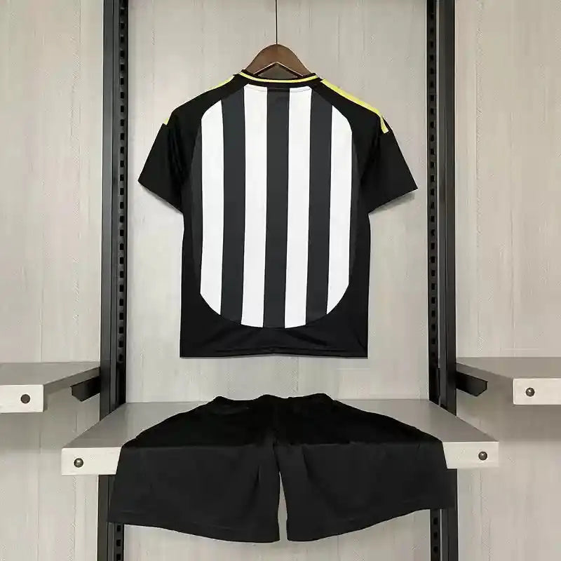 Kinder-Set Atlético Mineiro Heim 2025/2026