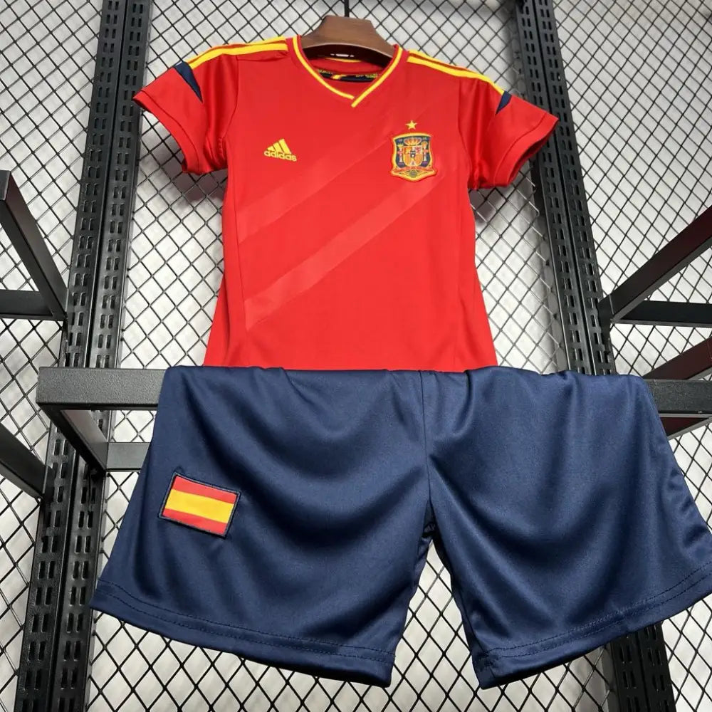 Kids' Spain Home Retro Kit 2012