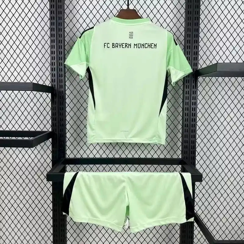 FC Bayern München Torwarttrikot Kinder-Set 2025/2026