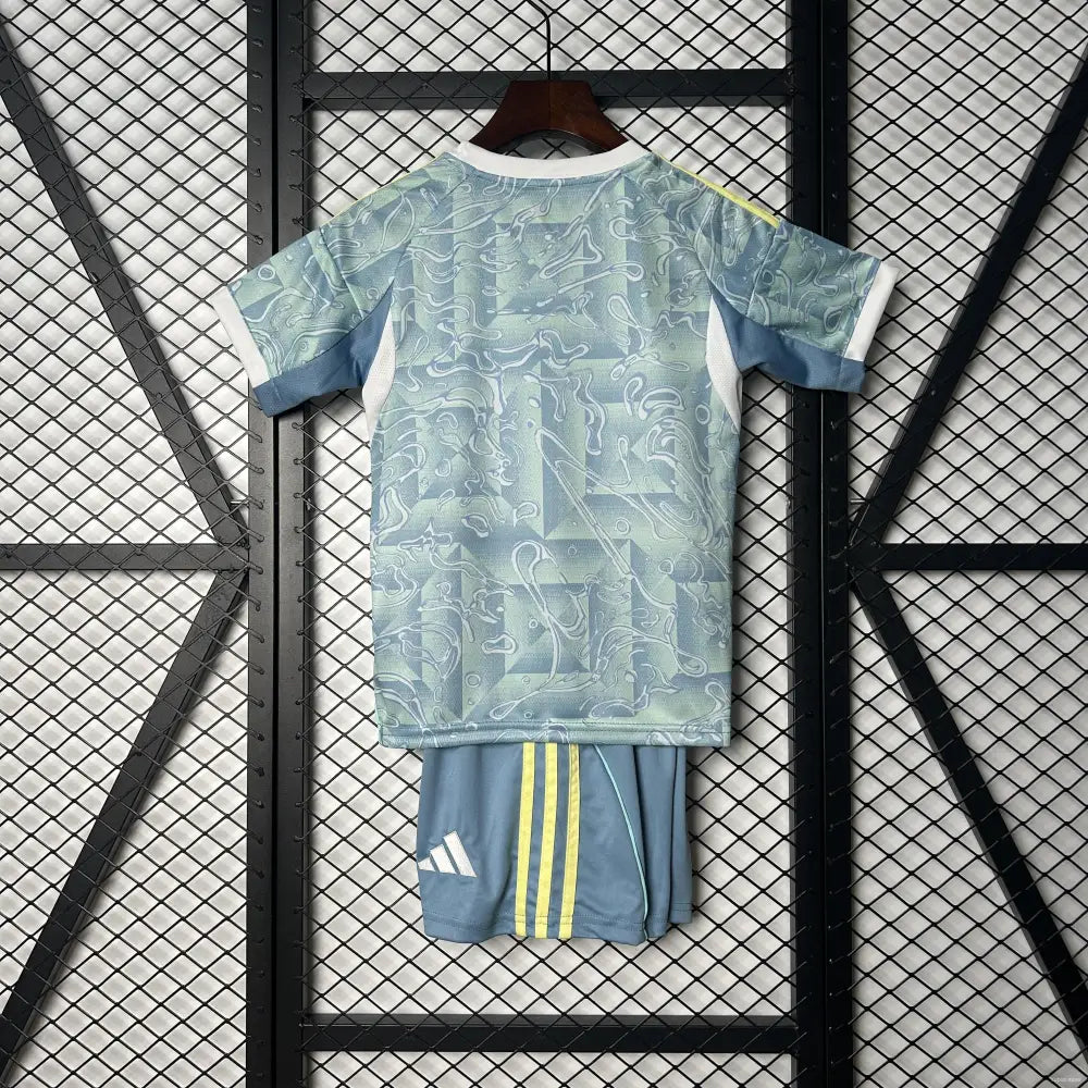 Juventus Away Kids' Kit 2025/2026