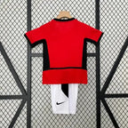 Manchester United Retro Heim-Kinder-Trikot-Set 2002/2003