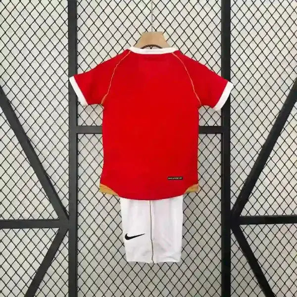 Kids' Manchester United Home Retro Kit 2006/2007