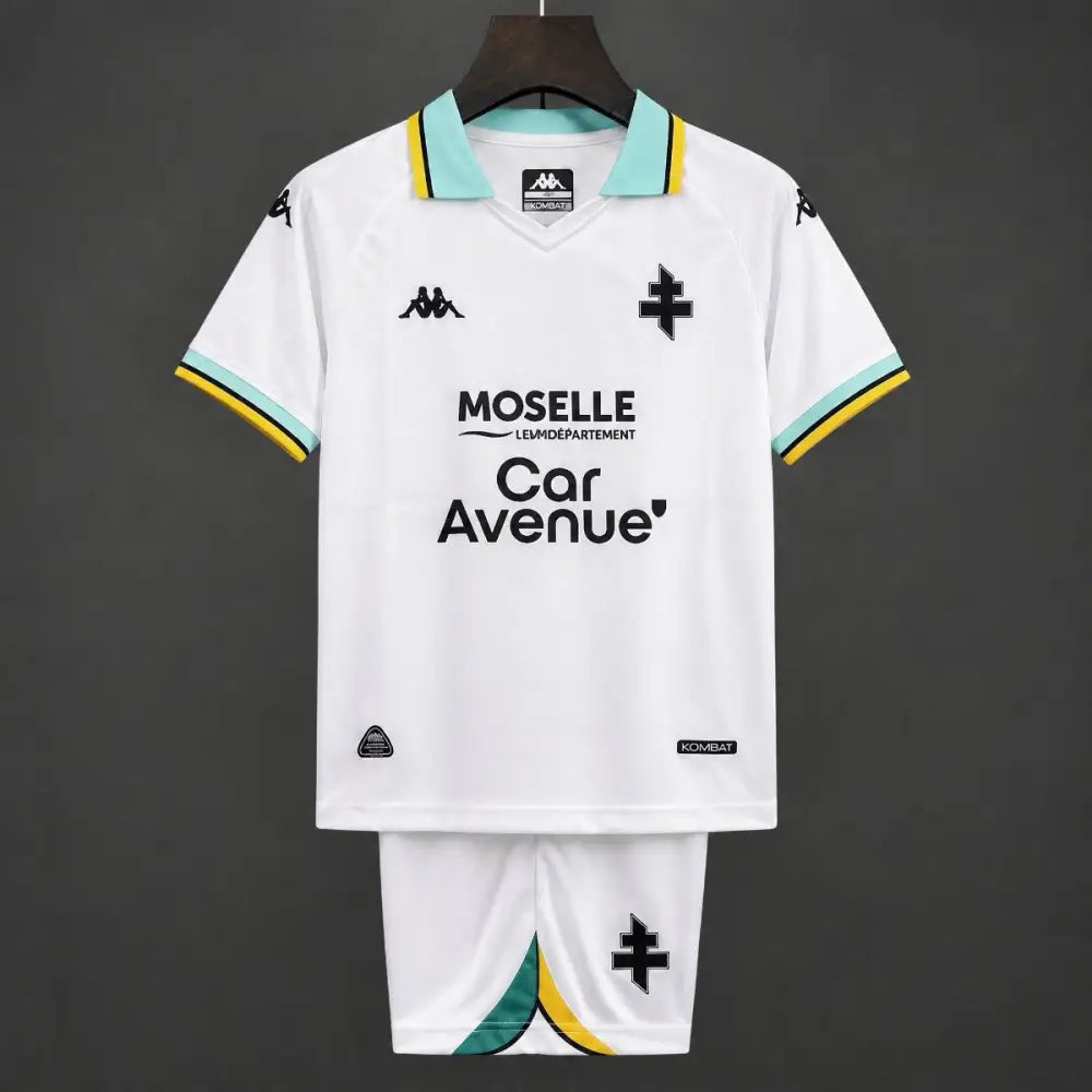 Kit enfant Metz Extérieur 2026/2027 Passe D