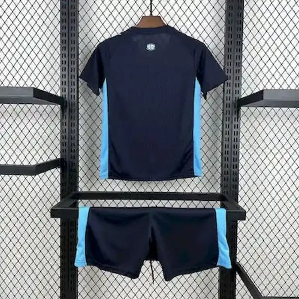 OM Away Kit 25/26 Kids