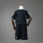 Kit enfant Real Madrid Retro 2007 Third