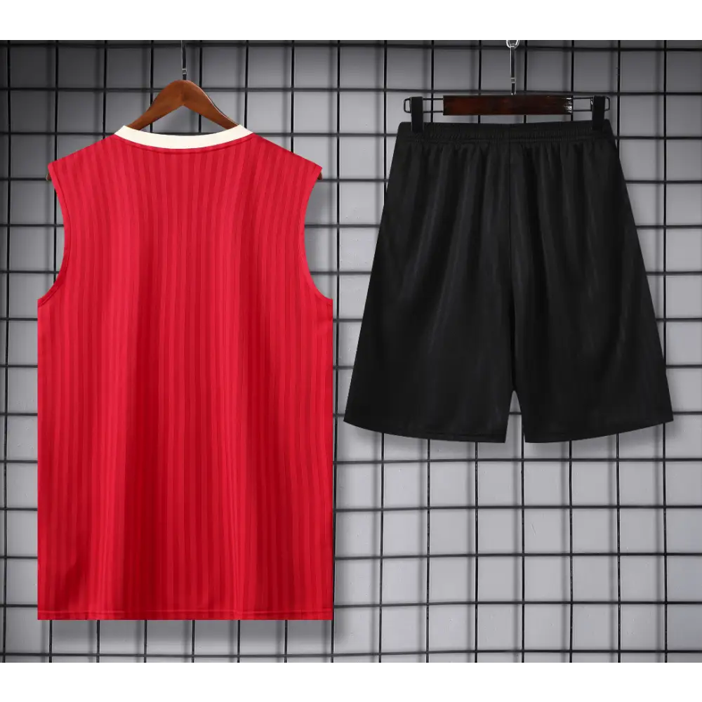 Manchester United Icon Trainingsset Schwarz & Rot 2025/2026