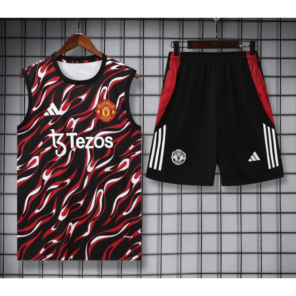 Trainingsausrüstung Manchester United Schwarz-Rot 2025/2026