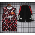 Trainingsausrüstung Manchester United Schwarz-Rot 2025/2026