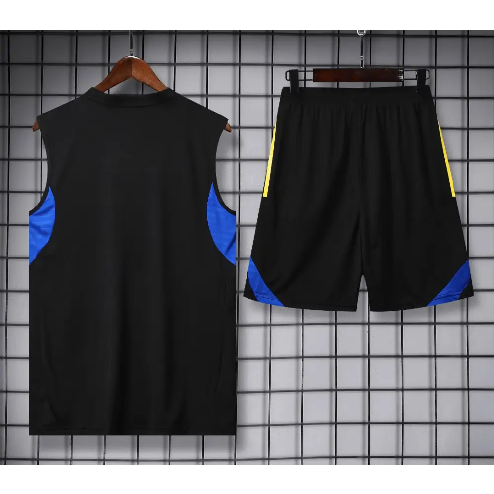 Manchester United Training Kit Black & Blue 2025/2026