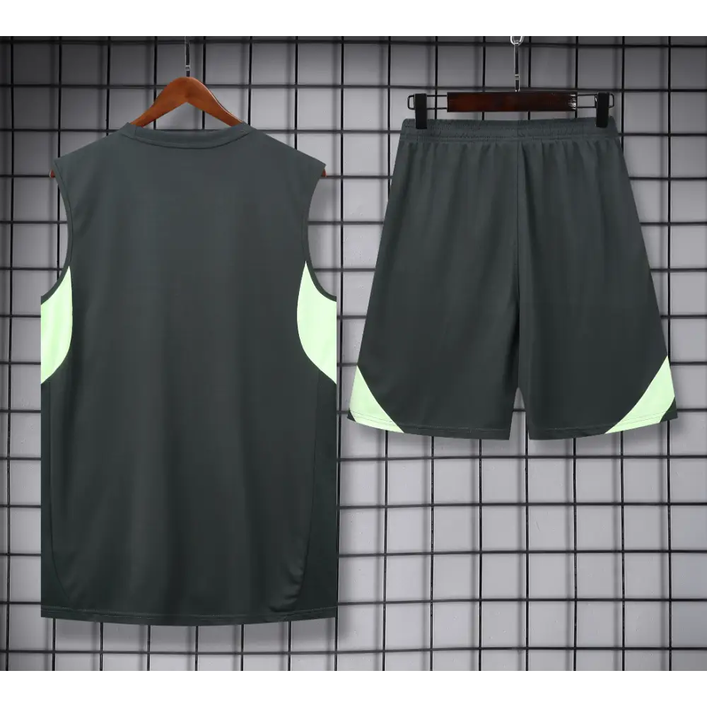 Real Madrid Trainingsanzug Grau 2025/2026