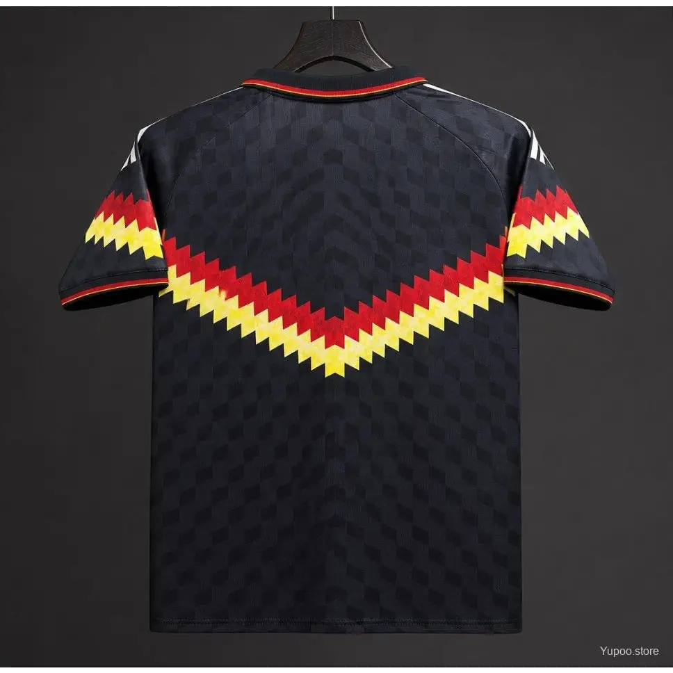 Deutschland Trikot Schwarz Retro Stil 2026