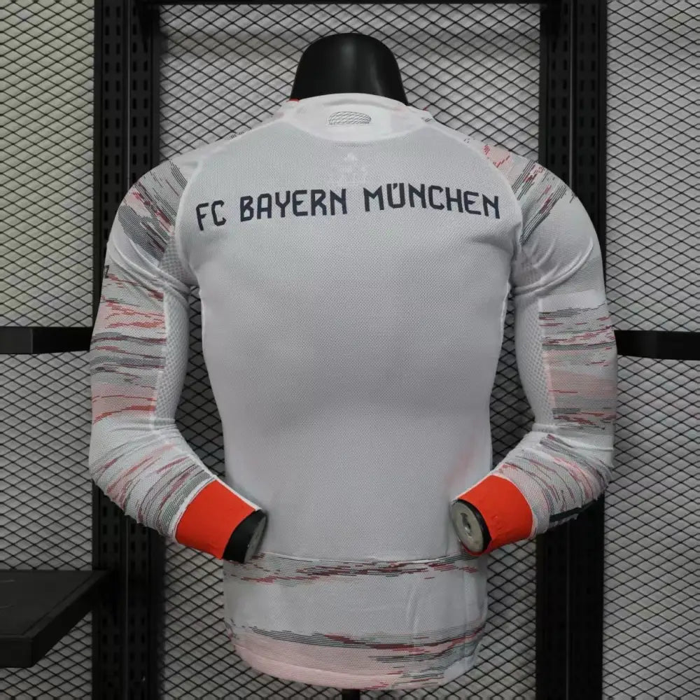 FC Bayern München Auswärtstrikot Langarm Spielerversion 2025/2026