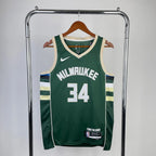 Giannis Antetokounmpo Trikot 2024/2025