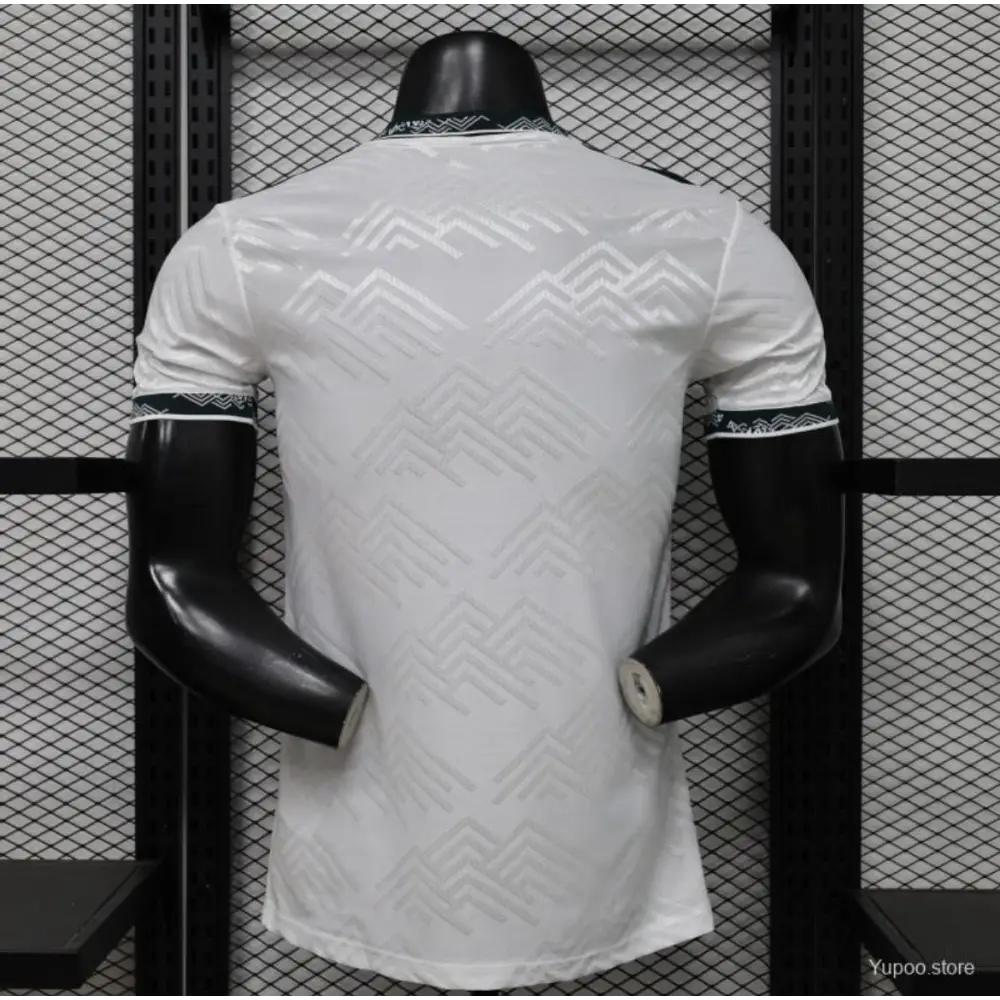 Juventus Zebra Player Version Jersey 2025/2026