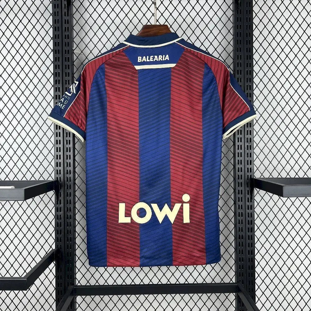 Levante Heimtrikot 2025/2026