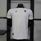 Maillot Newcastle Utd concept version joueur 2025/2026