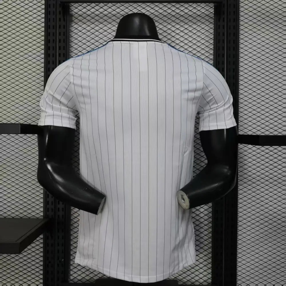 Newcastle Utd Trikot Konzept Spielerversion 2025/2026