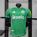 Newcastle Utd Auswärtstrikot Spielerversion 2025/2026