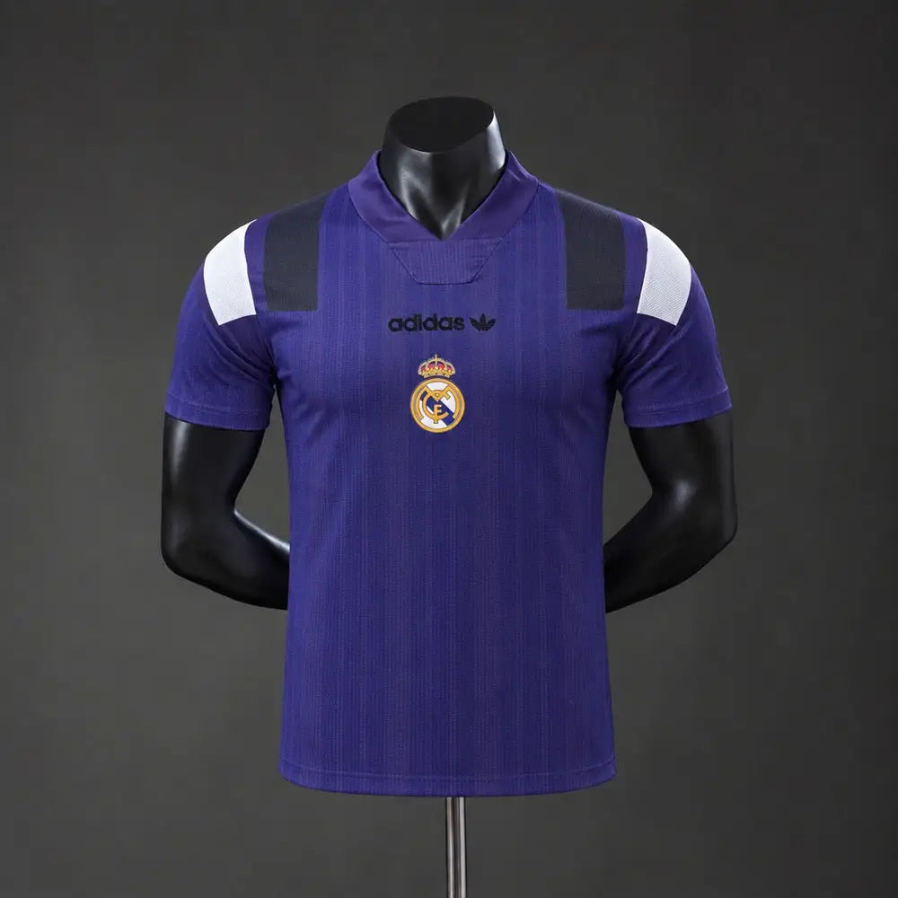 Maillot Real Madrid 26/27 EQT Violet Version joueur Passe D