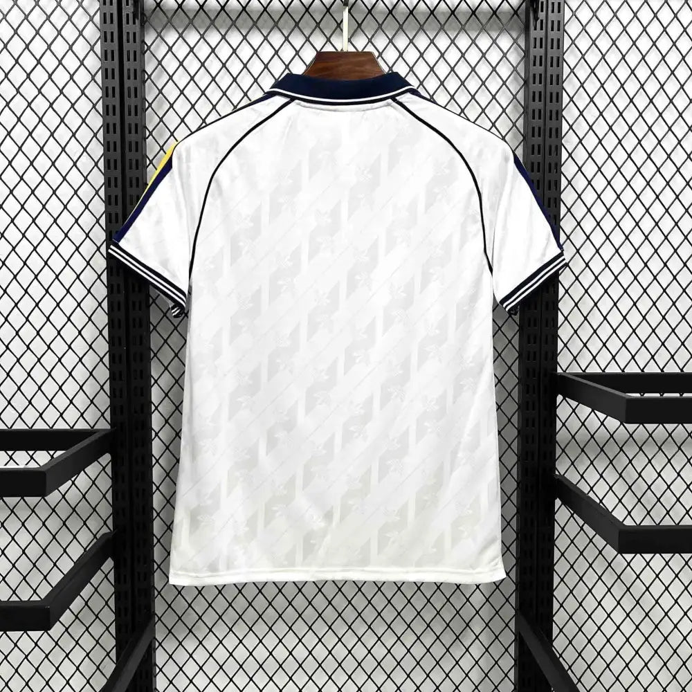 Real Madrid Retro Trikot 2026/2027