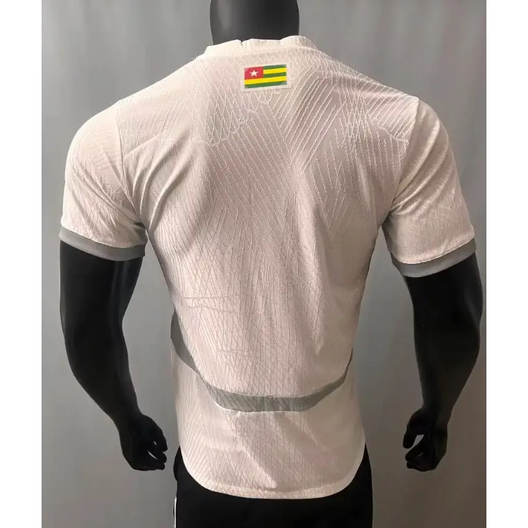 Togo Konzept-Trikot weiß Spielerversion 2025/2026