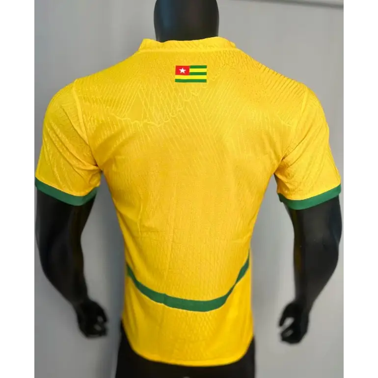 Togo Trikot Konzept gelb und grün Spielerversion 2025/2026