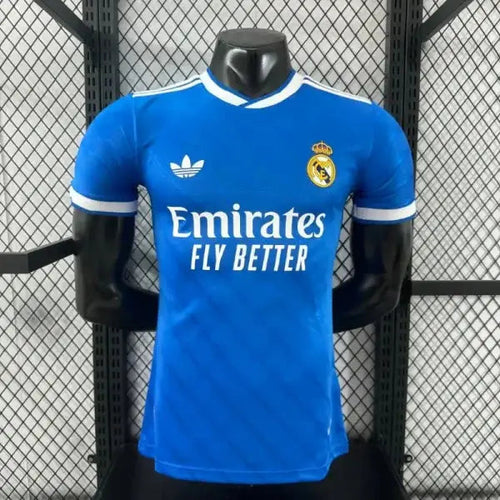 Real Madrid Version Joueur Exterieur 2025/2026 Passe D