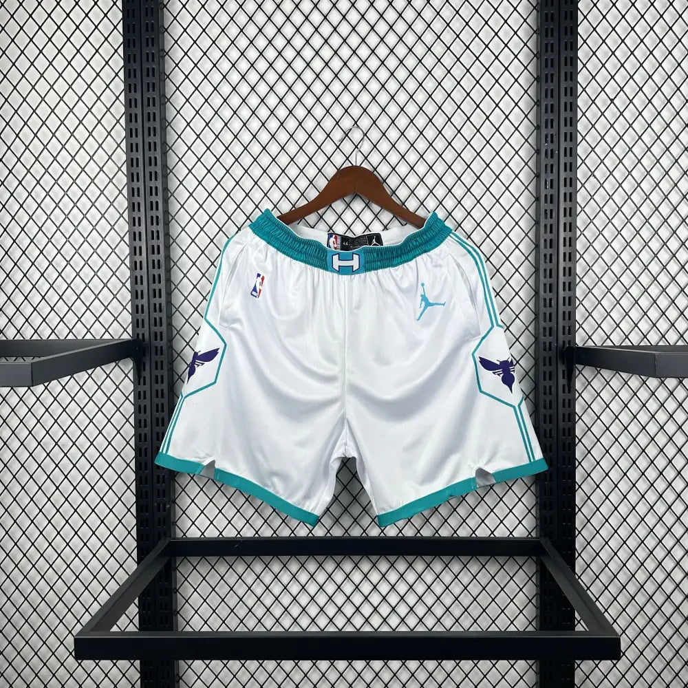 Kurze weiße Hornets