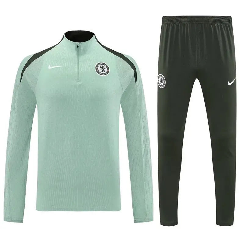 Chelsea Green Training Tracksuit 2025/2026