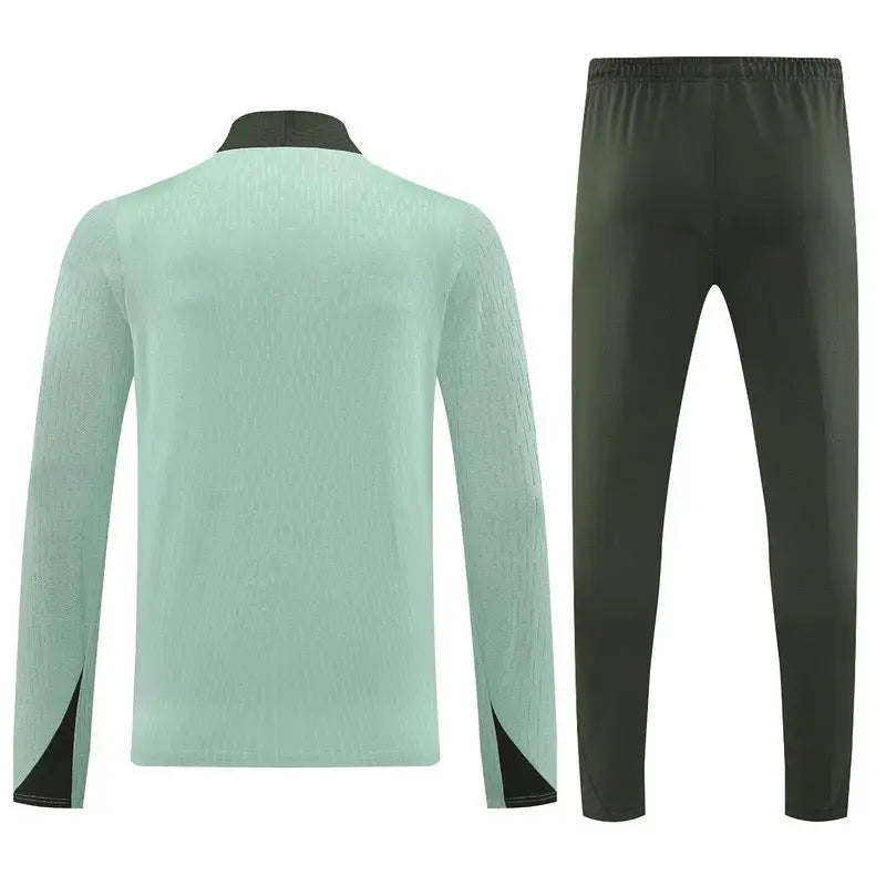Chelsea Green Training Tracksuit 2025/2026